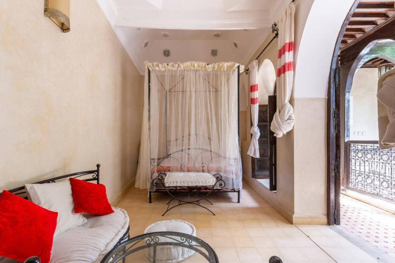 Riad Les Epices Marrakesh Bagian luar foto