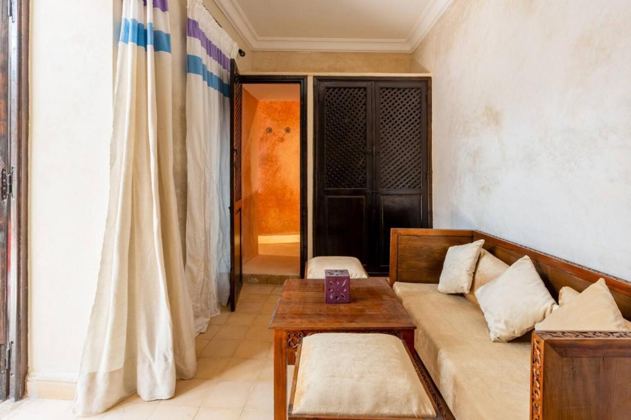 Riad Les Epices Marrakesh Bagian luar foto